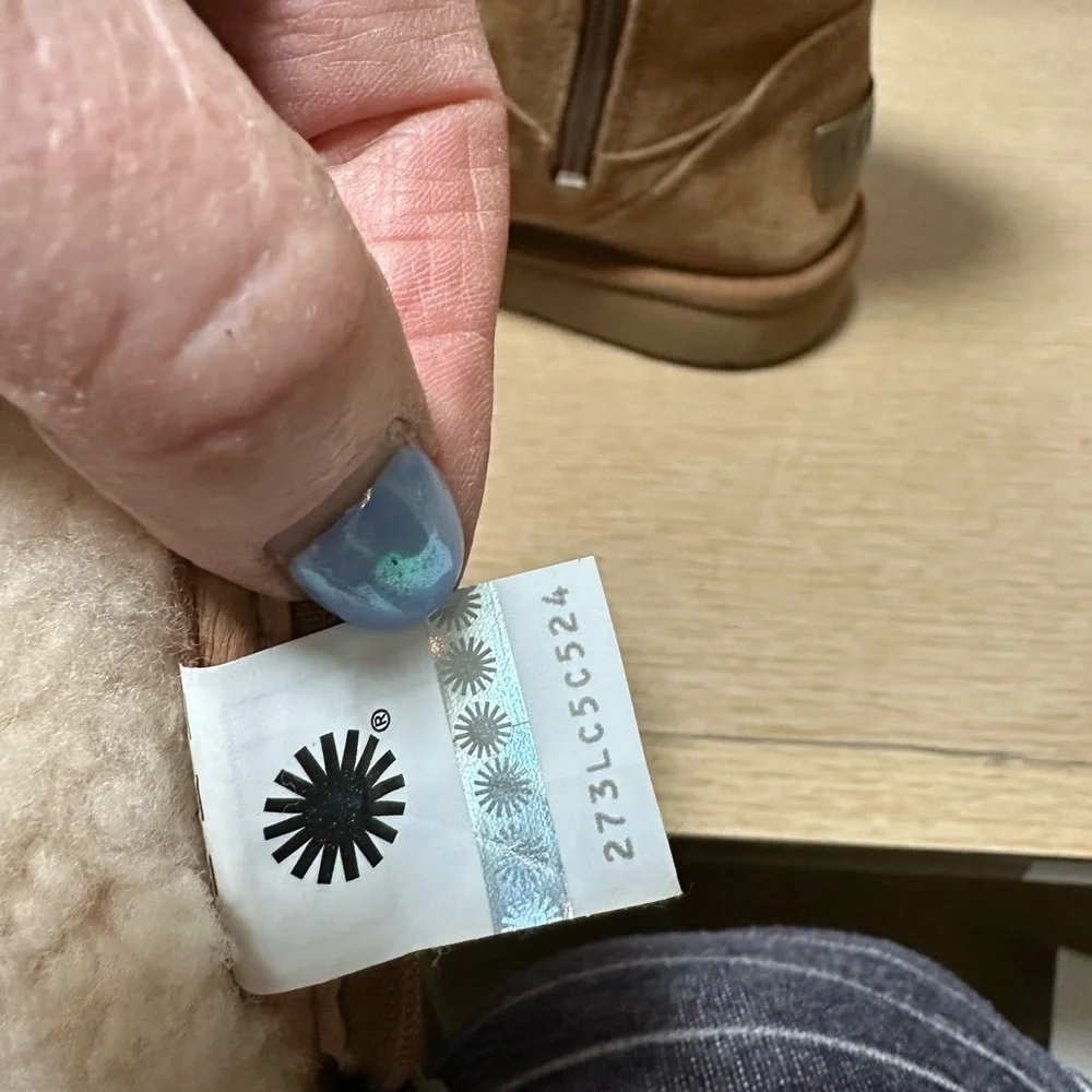 UGG Chestnut Suede Boots, worn one time, Rugged nonslip soles, Metal Ugg plate - Picture 5 of 14